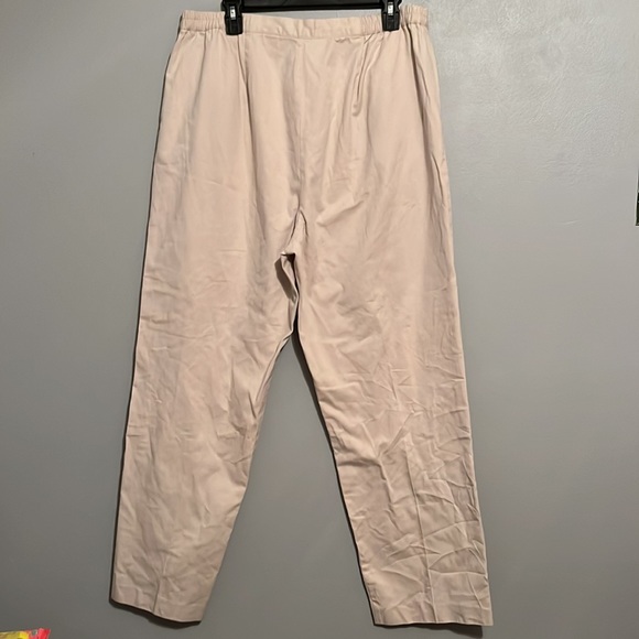 High Waist Khaki Dress/Office Pants with Pockets and Elastic Panels Straight Leg - Picture 3 of 3